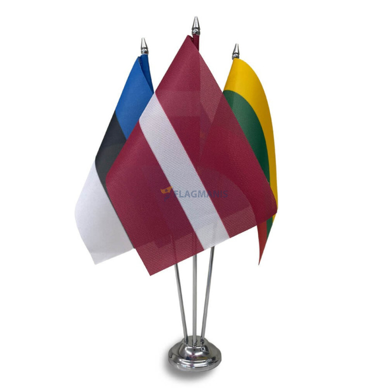 Četrvietīgs metāla galda karogu statīvs SILVER Četrvietīgs metāla galda karogu statīvs SILVER