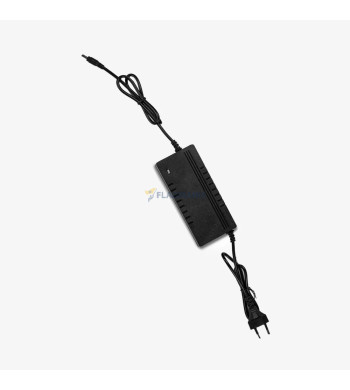 Mobilais gaismas stends Flagman Charge, uzlādējams