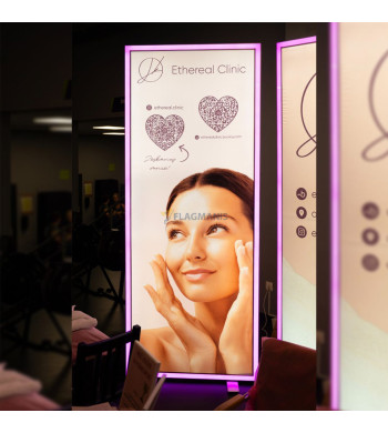 Mobilais gaismas stends Flagman RGB 300 x 250